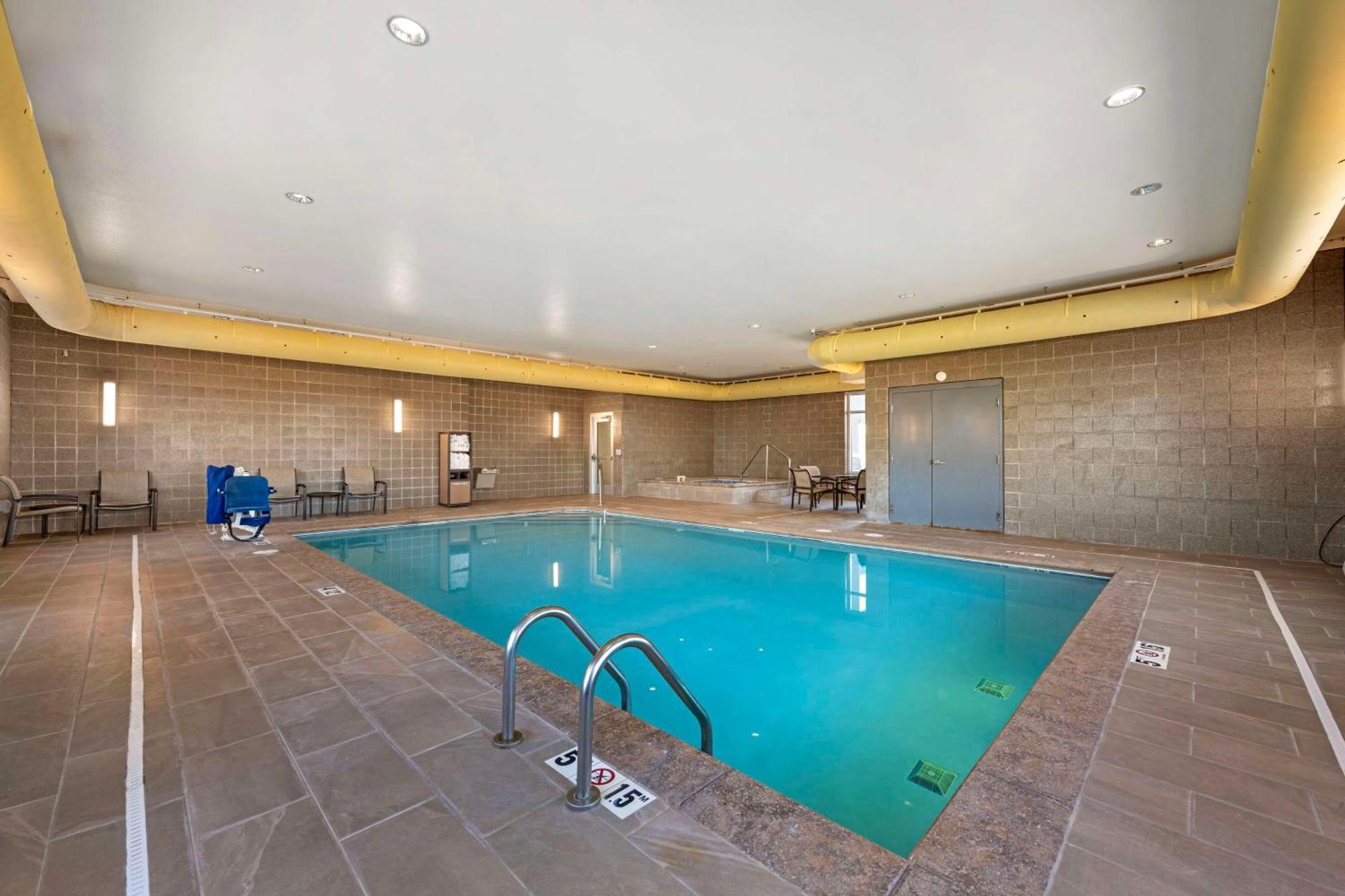 Best Western Plus Lakeview Hotel Madison Eksteriør bilde