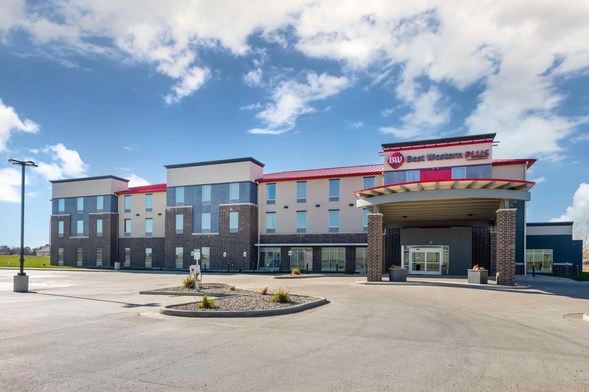 Best Western Plus Lakeview Hotel Madison Eksteriør bilde