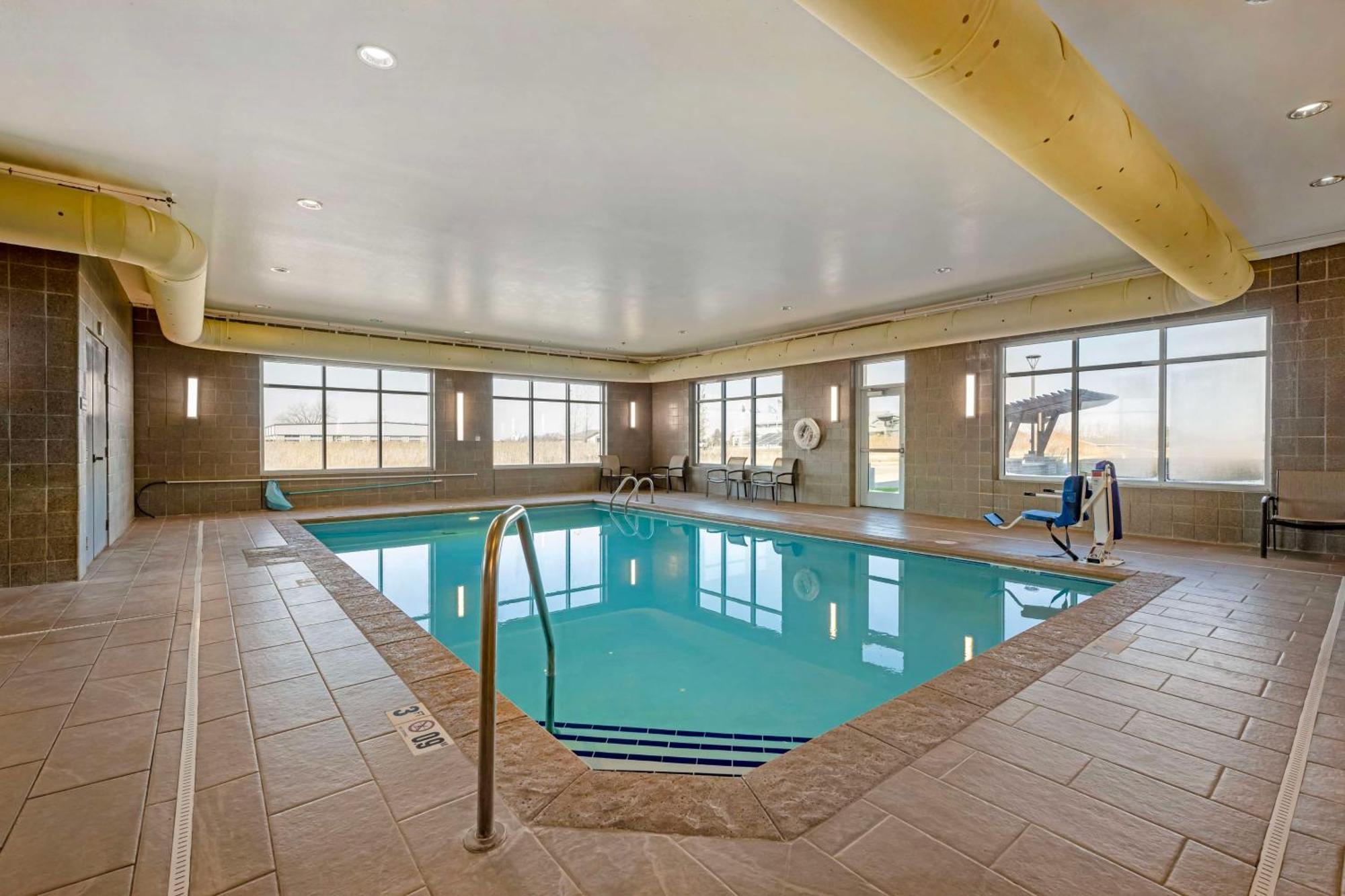 Best Western Plus Lakeview Hotel Madison Eksteriør bilde