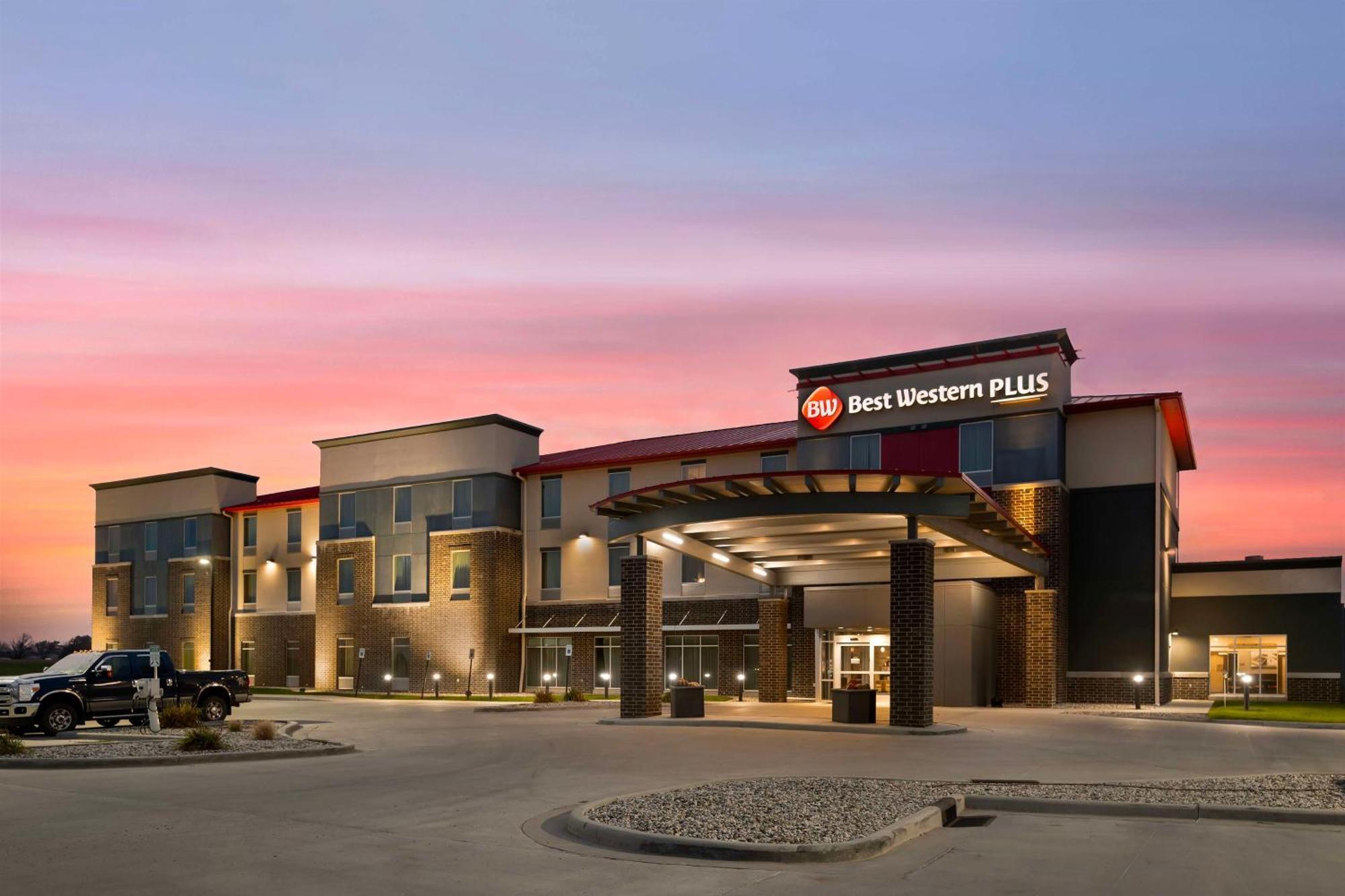 Best Western Plus Lakeview Hotel Madison Eksteriør bilde